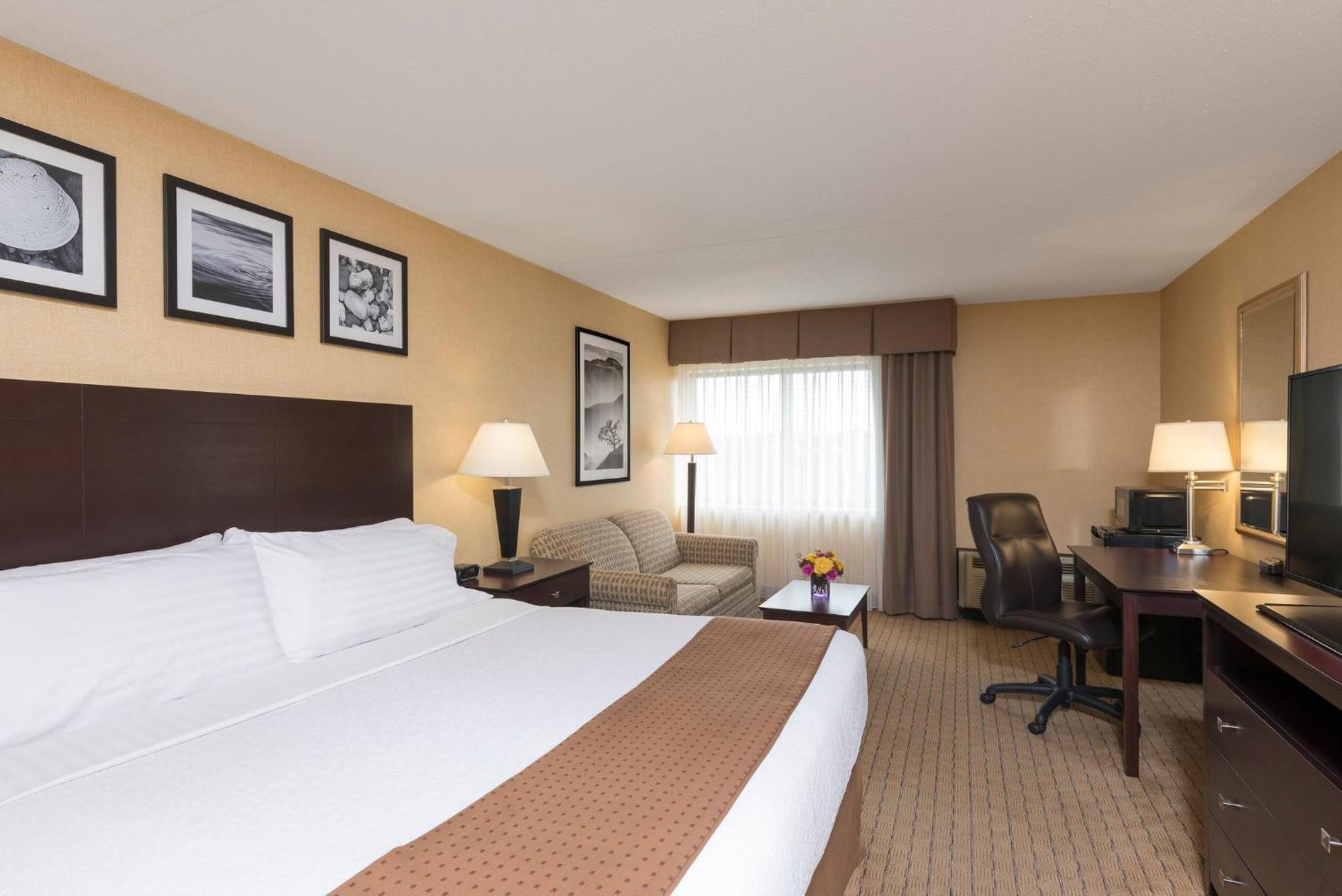 Holiday Inn Cleveland - South Independence By Ihg Exterior foto