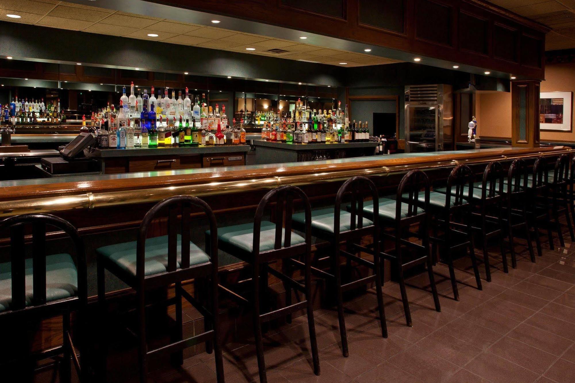 Holiday Inn Cleveland - South Independence By Ihg Exterior foto