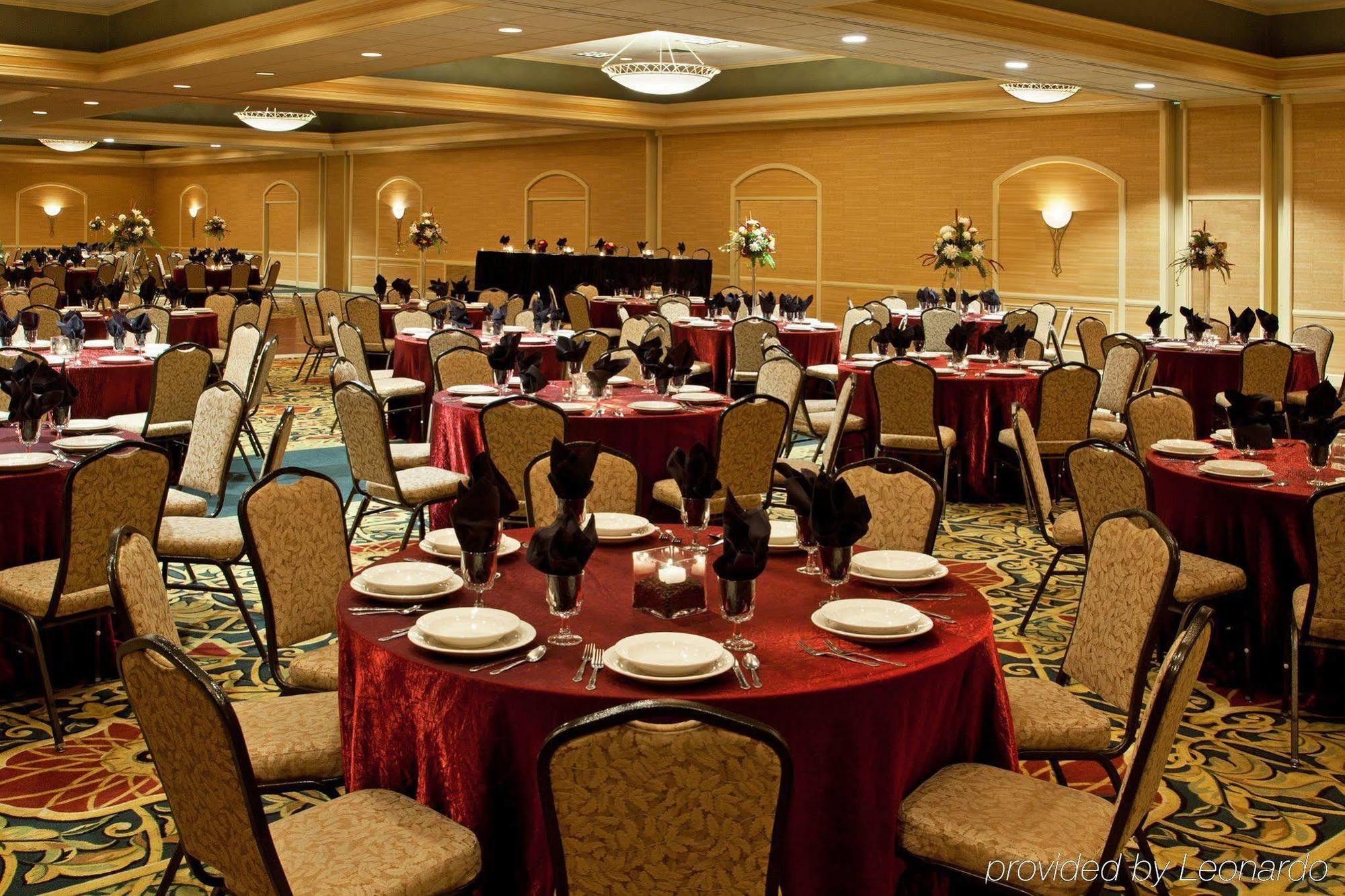 Holiday Inn Cleveland - South Independence By Ihg Exterior foto