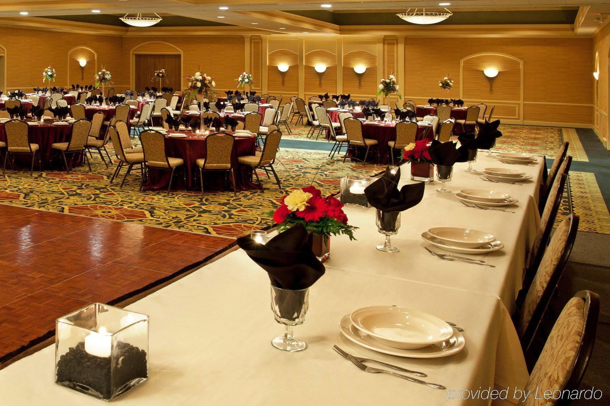 Holiday Inn Cleveland - South Independence By Ihg Restaurante foto