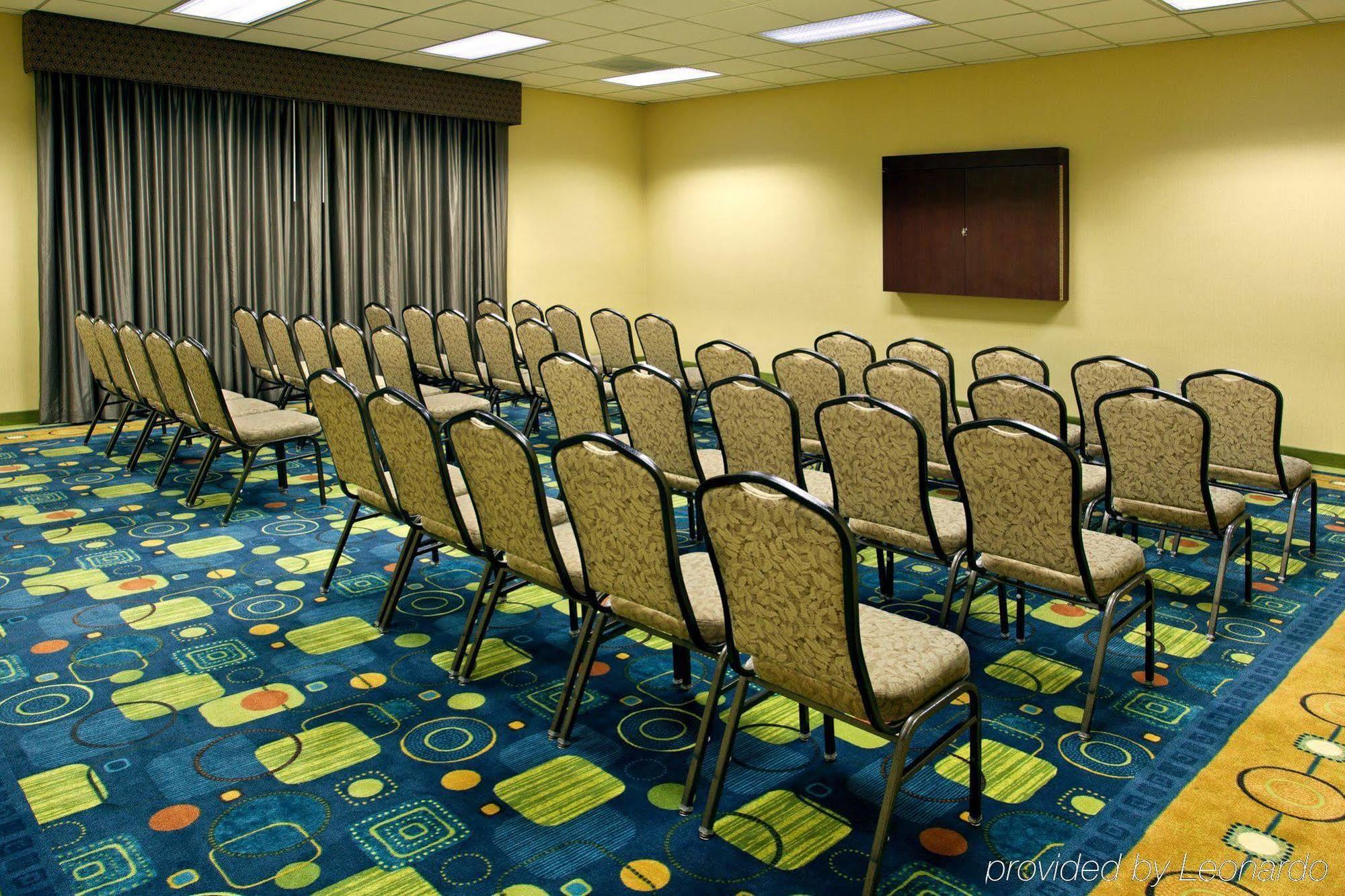 Holiday Inn Cleveland - South Independence By Ihg Exterior foto